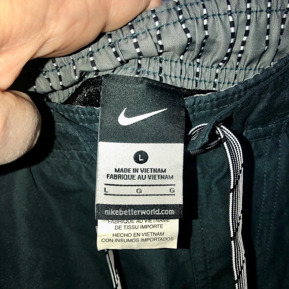🚦Nike Continuum Splice Volley Swim Trunks
